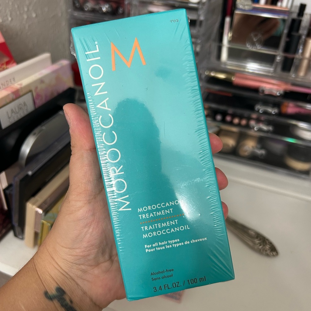 NWT! The Original Moroccanoil Treatment in Teal Box